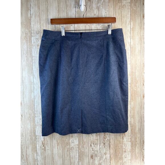 Talbots Italian Wool blend Skirt Women's‎ size 12P Navy Blue Career Officewear - Picture 2 of 4